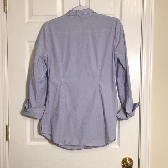 White House Black Market Blue & White Stripe Top with Front Tie Size 8 - Picture 2 of 8